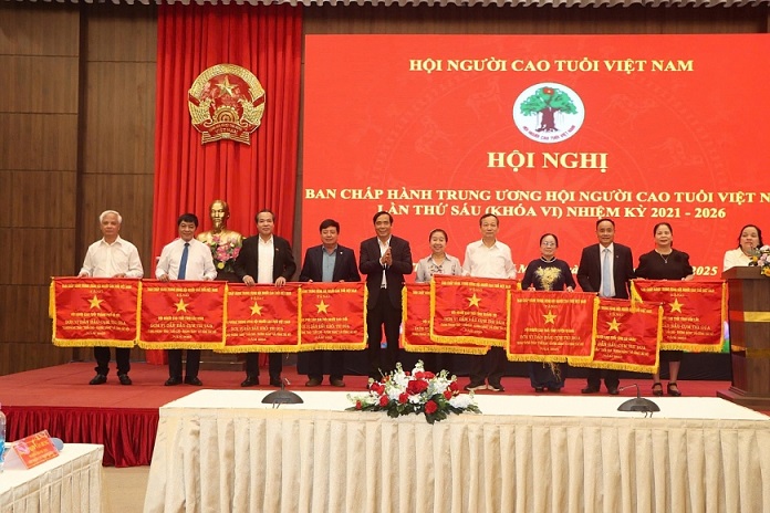 hoi-nghi-ban-chap-hanh-trung-uong-hoi-nguoi-cao-tuoi-viet-nam-lan-thu